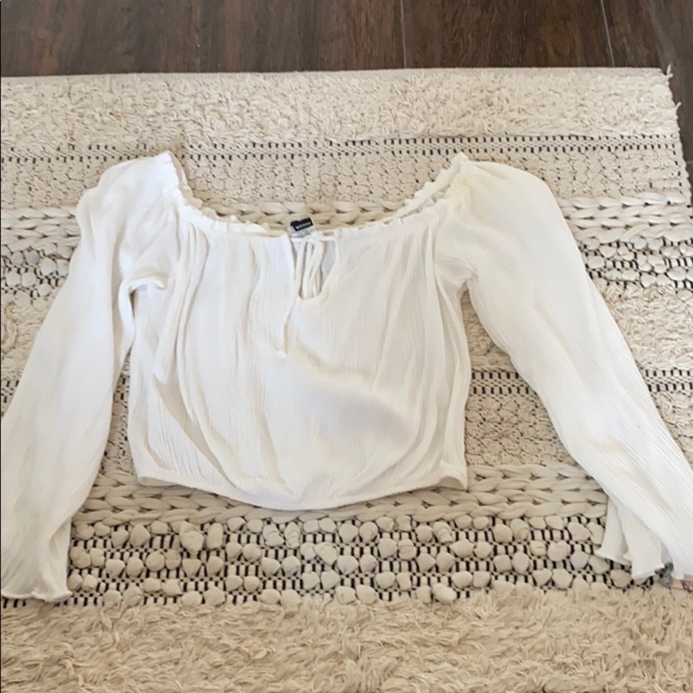 Windsor flow my cropped blouse